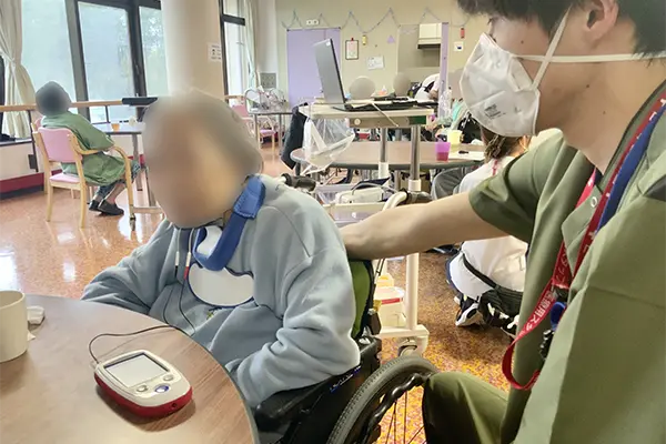 言語聴覚療法