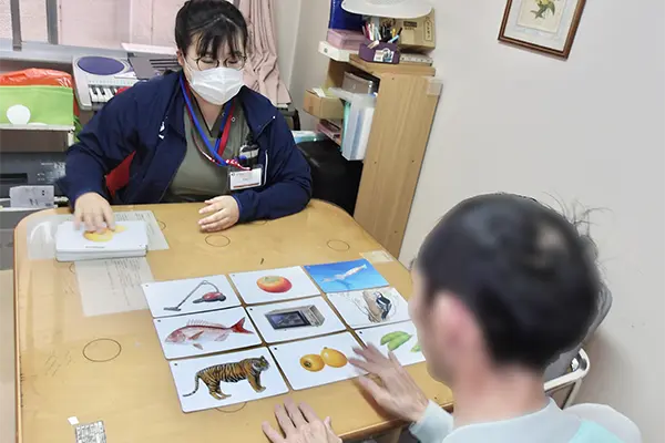 言語リハビリテーション